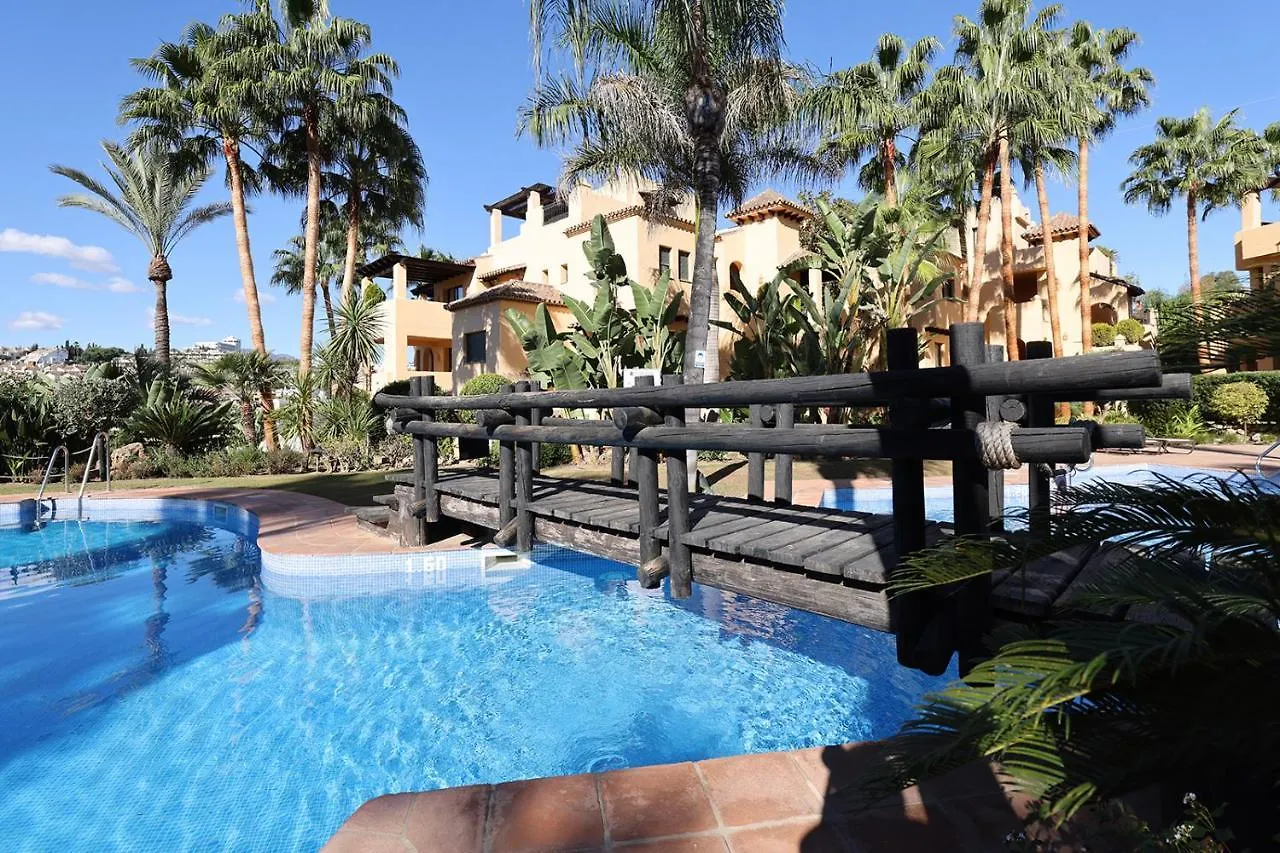 El Campanario Apartment - Pool View 에스테포나